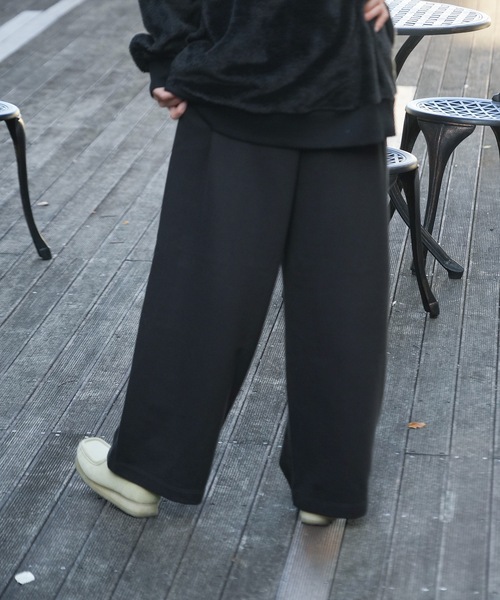 Champion(チャンピオン)の「【CHAMPION/チャンピオン】SWEAT PANT 裏起毛 スウェットパンツ ワイドパンツ CW-Y207 リサイクルポリエステル サステナブル ワイドシルエット(スウェットパンツ・レディース・ブラック/杢グレー/ベージュ・MEDIUM/LARGE)」の4枚目の写真