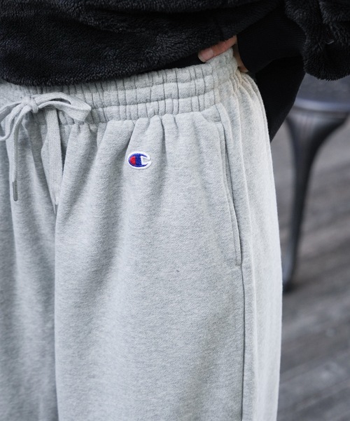 Champion(チャンピオン)の「【CHAMPION/チャンピオン】SWEAT PANT 裏起毛 スウェットパンツ ワイドパンツ CW-Y207 リサイクルポリエステル サステナブル ワイドシルエット(スウェットパンツ・レディース・ブラック/杢グレー/ベージュ・MEDIUM/LARGE)」の11枚目の写真