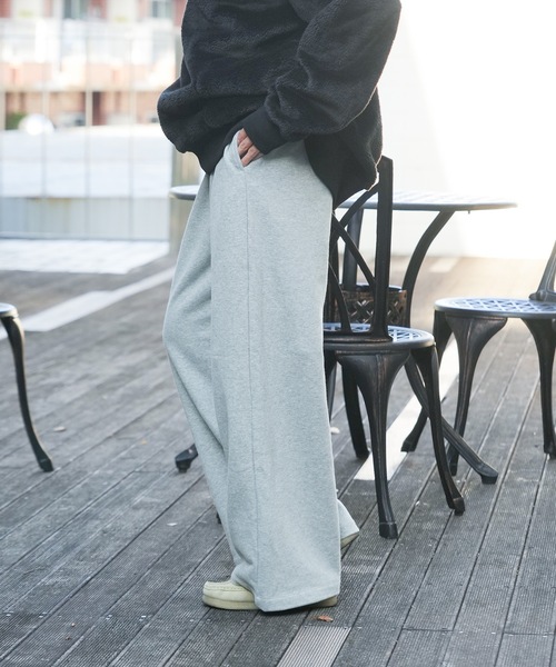 Champion(チャンピオン)の「【CHAMPION/チャンピオン】SWEAT PANT 裏起毛 スウェットパンツ ワイドパンツ CW-Y207 リサイクルポリエステル サステナブル ワイドシルエット(スウェットパンツ・レディース・ブラック/杢グレー/ベージュ・MEDIUM/LARGE)」の9枚目の写真