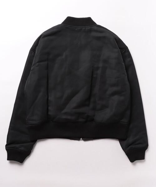 Three Four Time（ｽﾘｰﾌｫｰﾀｲﾑ）の「ウサギコラージュプリントリバーブルゾン（ブルゾン・レディース・ブラック・FREE）」の17枚目の写真