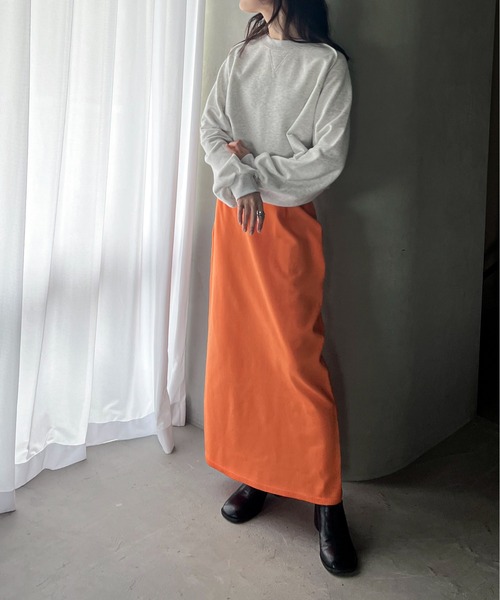 feepur（フェピュール）の「アウトロックラグランショートスウェット（スウェット・レディース・レッド/ブラック/杢グレー/オートミール・MEDIUM）」の7枚目の写真