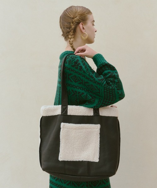 manana suerte（マニャーナスエルテ）の「ムートンボアトートバッグ（トートバッグ・レディース・ブラック・FREE）」の2枚目の写真