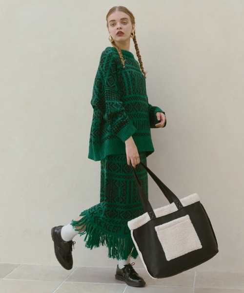 manana suerte（マニャーナスエルテ）の「ムートンボアトートバッグ（トートバッグ・レディース・ブラック・FREE）」の5枚目の写真