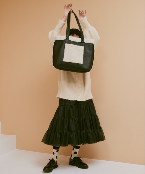 manana suerte（マニャーナスエルテ）の「ムートンボアトートバッグ（トートバッグ・レディース・ブラック・FREE）」の14枚目の写真