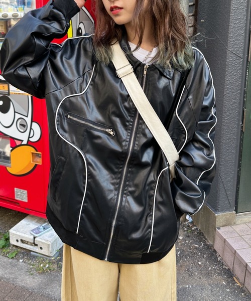 CLEA(クレア)の「パイピングPUブルゾン(ブルゾン・レディース・アイボリー/ブラック/カーキ・FREE)」の10枚目の写真