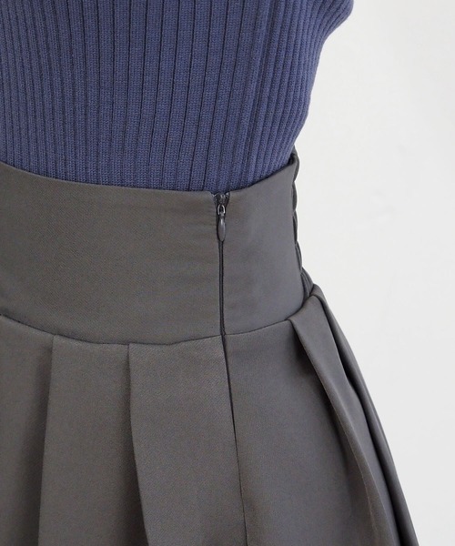 tiptop(ティップトップ)の「【2サイズ展開/web限定Sサイズあり】プリーツミニスカパン(スカート・レディース・ブラック/A/チャコールグレー・S/M)」の18枚目の写真