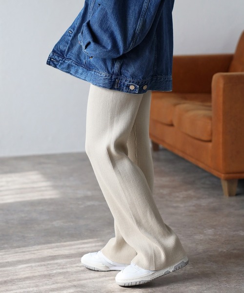 amini(アミニ)の「【2023 A/W新作】リブニットパンツ(スウェットパンツ・レディース・オレンジ/グレイッシュベージュ/ブラック/モスグリーン/アイボリー・MEDIUM)」の7枚目の写真