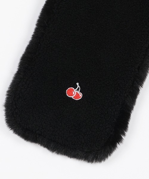 by LOVEiT(バイラビット)の「ロゴリバーシブルマフラー(マフラー・キッズ・ブラック/オフホワイト/ピンク・FREE)」の10枚目の写真