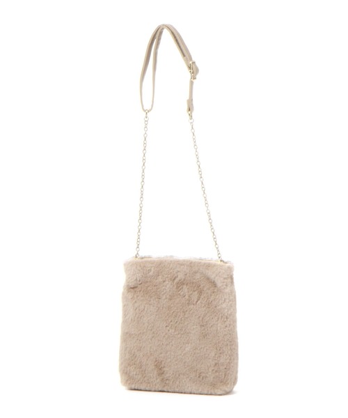 GLOBAL WORK（グローバルワーク）の「フワフワ縦型チェーンBAG/983945（ショルダーバッグ・キッズ・ホワイト/ベージュ・FREE）」の15枚目の写真