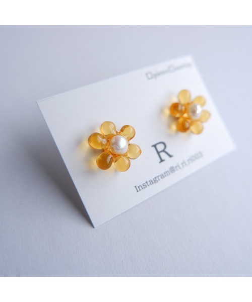 tone（トーン）の「【R】小粒なチェコガラスフラワーピアス(MA)（ピアス（両耳用）・レディース・ホワイト/グリーン/その他1/その他2/その他3/ピンク系その他/その他/オリーブ/ピンク・FREE）」の18枚目の写真