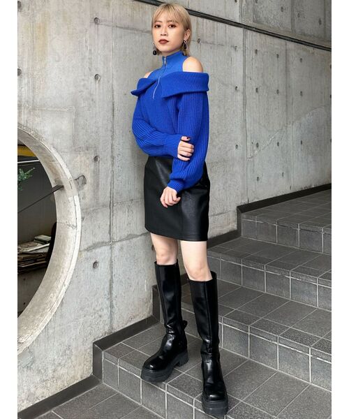 MURUA（ムルーア）の「ショルダーオープンハーフZIPニット（ニット/セーター・レディース・ブラック/ブルー/アイボリー・FREE）」の11枚目の写真