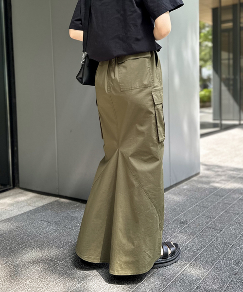 JOINT WORKS(ジョイントワークス)の「ミニリップカーゴマキシスカート(スカート・レディース・ブラック/カーキ/ホワイト/グレー・SMALL/MEDIUM)」の20枚目の写真