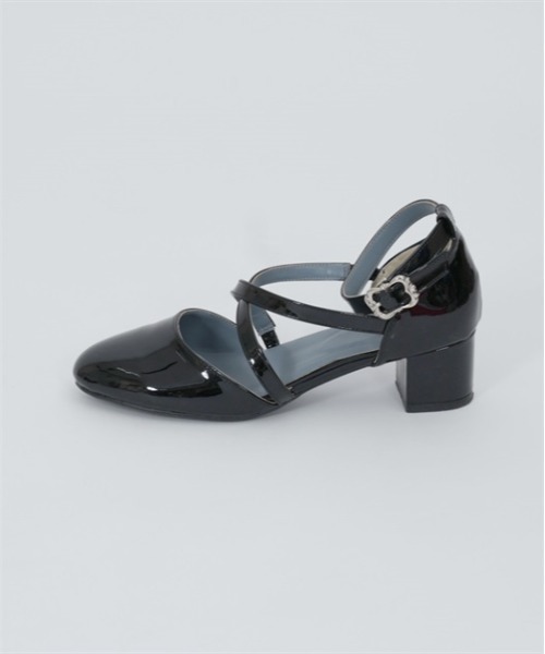axes femme(アクシーズファム)の「クロスストラップパンプス(パンプス・レディース・グリーン/ブラック/グレイッシュベージュ・MEDIUM/LARGE)」の13枚目の写真