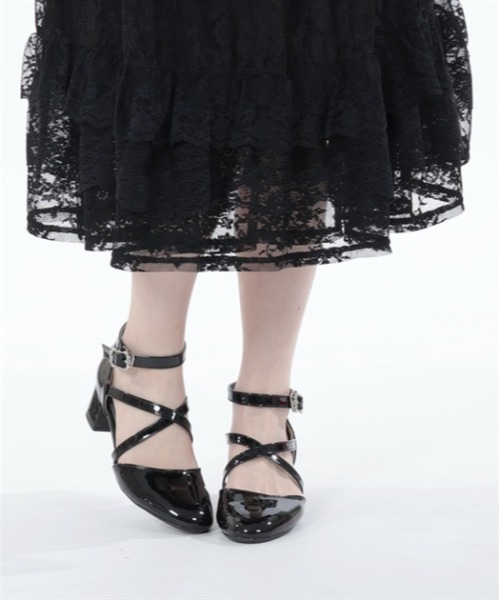 axes femme(アクシーズファム)の「クロスストラップパンプス(パンプス・レディース・グリーン/ブラック/グレイッシュベージュ・MEDIUM/LARGE)」の22枚目の写真