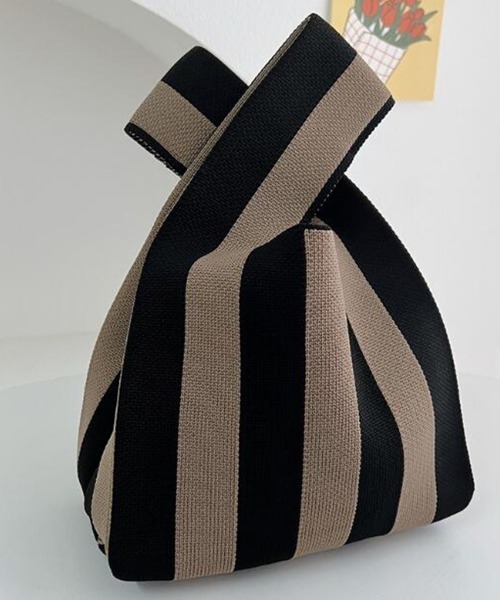 Miniministore（ミニミニストア）の「マルシェバッグ ニットバッグ ミニトート（トートバッグ・レディース・ブラック×レッド/アイボリー/ゼブラ/ブラック系2/ブルー/グリーン×ピンク/ネイビー/ピンク系1/ピンク系2/レオパード/ブラウン/ブラック系1/ベージュ系1/ベージュ系2/ホワイト系3/ホワイト系5/ブラウン系1/ライトブルー/ホワイト系1/ホワイト系2/ブラック系/ピンク系3/イエロー系1/ブラック×ホワイト/グリーン系2/ネイビー系1/パープル系1/ベージュ系3/ブラック系4/ブラック系5/ブルー系/ホワイト系7/ブラック系3/ホワイト系6・FREE）」の17枚目の写真