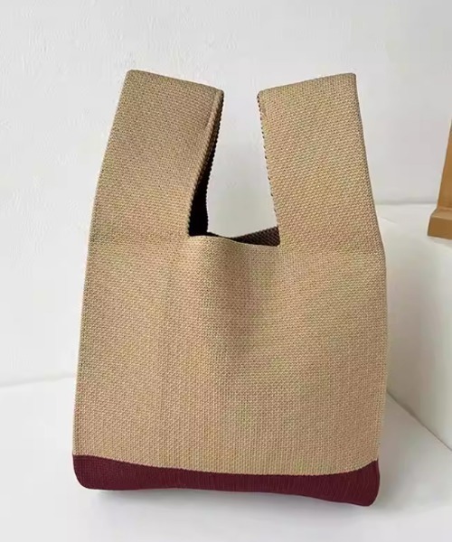 Miniministore（ミニミニストア）の「マルシェバッグ ニットバッグ ミニトート（トートバッグ・レディース・ブラック×レッド/アイボリー/ゼブラ/ブラック系2/ブルー/グリーン×ピンク/ネイビー/ピンク系1/ピンク系2/レオパード/ブラウン/ブラック系1/ベージュ系1/ベージュ系2/ホワイト系3/ホワイト系5/ブラウン系1/ライトブルー/ホワイト系1/ホワイト系2/ブラック系/ピンク系3/イエロー系1/ブラック×ホワイト/グリーン系2/ネイビー系1/パープル系1/ベージュ系3/ブラック系4/ブラック系5/ブルー系/ホワイト系7/ブラック系3/ホワイト系6・FREE）」の21枚目の写真