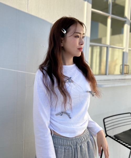 ipugo（イプゴ）の「ipugo/イプゴ シャーリングリボン トップス 夏物 夏服（Tシャツ/カットソー・レディース・ブラック/ホワイト/グレー・FREE）」の12枚目の写真