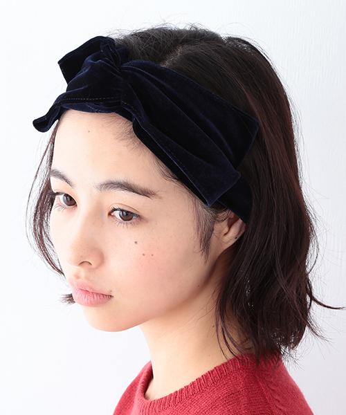 BEAMS BOY（ビームスボーイ）の「BEAMS BOY / ベロアリボン ヘアバンド（ヘアバンド・レディース・ブラウン/ワイン/ネイビー・ONE SIZE）」の2枚目の写真