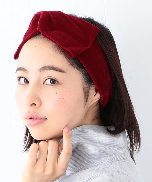 BEAMS BOY（ビームスボーイ）の「BEAMS BOY / ベロアリボン ヘアバンド（ヘアバンド・レディース・ブラウン/ワイン/ネイビー・ONE SIZE）」の3枚目の写真