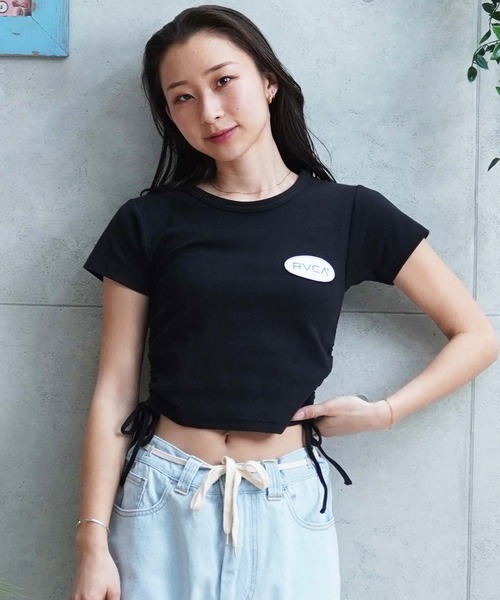 RVCA（ルーカ）の「【ムラサキスポーツ限定】RVCA/ルーカ 半袖Tシャツ/チビT ワッペンロゴ BE043-P23（Tシャツ/カットソー・レディース・ホワイト/ブラック・M/S）」の2枚目の写真