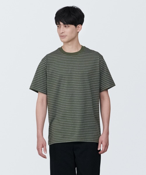 無印良品(ムジルシリョウヒン)の「紳士 天竺編みクルーネック半袖Tシャツ(ボーダー)(Tシャツ/カットソー・メンズ・ブラック系/オレンジ系4/グリーン系4/ホワイト系8/グレー系その他/ブルー系8/ダークグリーン系1/レッド系8・XS/S/M/L/XL)」の4枚目の写真