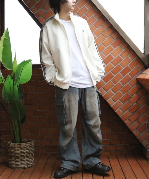 ８(eight)（エイト）の「トラックジャケット（ジャージ・メンズ・ベージュ系その他2/ブラック/ベージュ系その他/ワイン・MEDIUM/LARGE）」の15枚目の写真