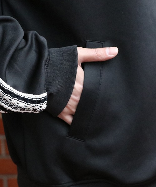 ８(eight)（エイト）の「トラックジャケット（ジャージ・メンズ・ベージュ系その他2/ブラック/ベージュ系その他/ワイン・MEDIUM/LARGE）」の7枚目の写真