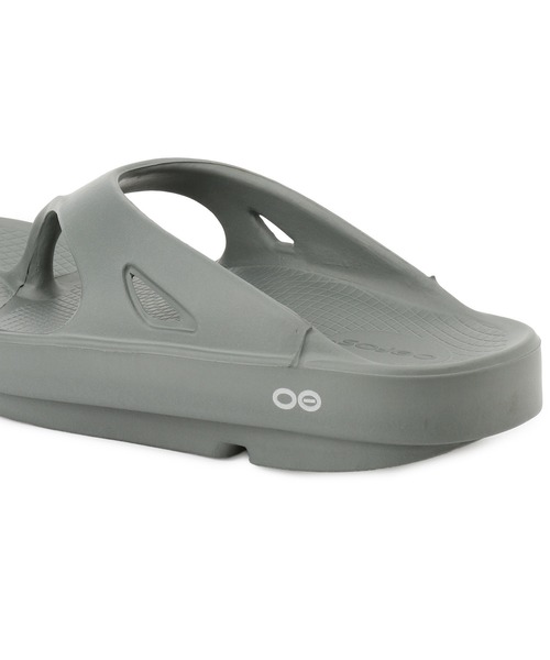 OOFOS（ウーフォス）の「【OOFOS】OOriginal リカバリーサンダル（サンダル・レディース・ブラック/オリーブ/ベージュ・23/24/25）」の13枚目の写真