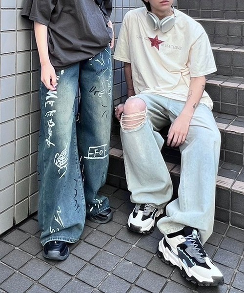 Figments（フィグメンツ）の「ペイントデニムパンツ（デニムパンツ・レディース・ライトインディゴブルー・MEDIUM/LARGE）」の3枚目の写真