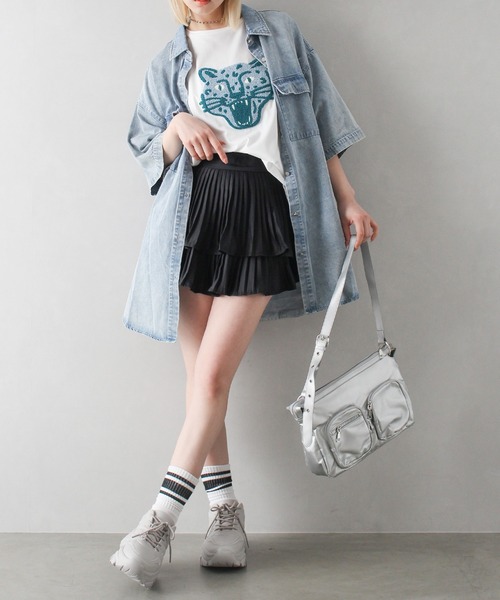 SpRay(スプレイ)の「フェイクレザーマルチポケットバッグ(ショルダーバッグ・レディース・シルバー/アイボリー/ブラック・FREE)」の19枚目の写真