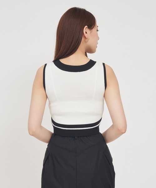 ROYAL PARTY（ロイヤルパーティー）の「配色ロゴ刺繍クロップドニットトップス（ニット/セーター・レディース・ブラック/グレー/オフホワイト・FREE）」の12枚目の写真
