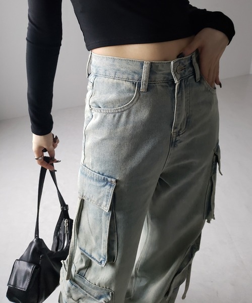 me+em select(ミームセレクト)の「※※【 4size / 2color 】4ポケットストラップヴィンテージルーズカーゴデニム / 4 pocket strap vintage loose cargo denim(デニムパンツ・レディース・ダークブルー/ライトブルー・MEDIUM/SMALL/X-LARGE/LARGE)」の7枚目の写真