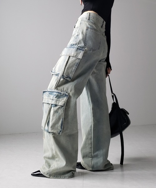 me+em select(ミームセレクト)の「※※【 4size / 2color 】4ポケットストラップヴィンテージルーズカーゴデニム / 4 pocket strap vintage loose cargo denim(デニムパンツ・レディース・ダークブルー/ライトブルー・MEDIUM/SMALL/X-LARGE/LARGE)」の11枚目の写真