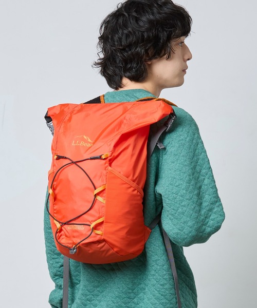 L.L.Bean(エルエルビーン)の「エル・エル・ビーン・ウォータープルーフ・ストアウェイ・デイ・パック(バックパック/リュック・レディース・ブルーグリーン/ブラック/オレンジ/オリーブドラブ/グレー・ONE SIZE)」の21枚目の写真