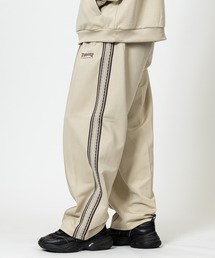 【3】〔THRASHER/スラッシャー〕サイドライン ワイドトラックパンツ