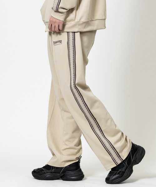 3】〔THRASHER/スラッシャー〕サイドライン ワイドトラックパンツ