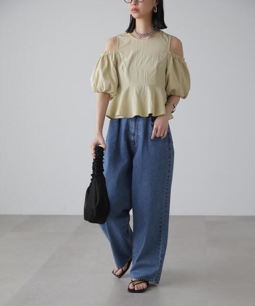 FREE'S MART（フリーズマート）の「◆オフショルペプラムブラウス（シャツ/ブラウス・レディース・ブラック/ホワイト/イエロー・FREE）」の19枚目の写真