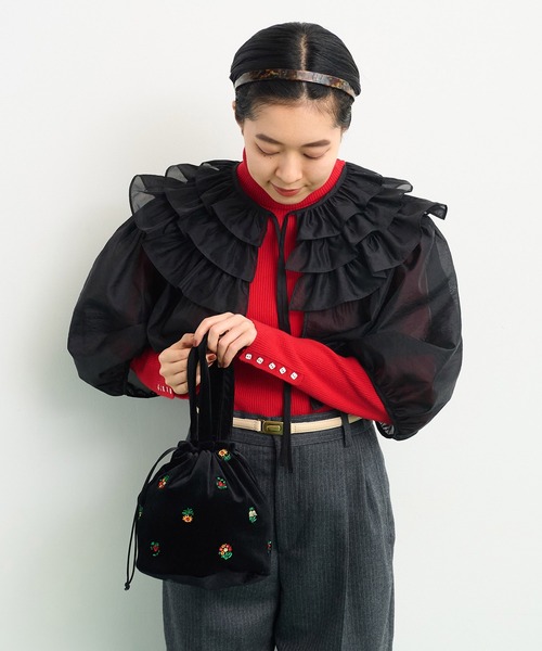 CHILD WOMAN(チャイルドウーマン)の「ベロアカラフル刺繍 きんちゃくBAG(ハンドバッグ・レディース・ブラック・FREE)」の6枚目の写真