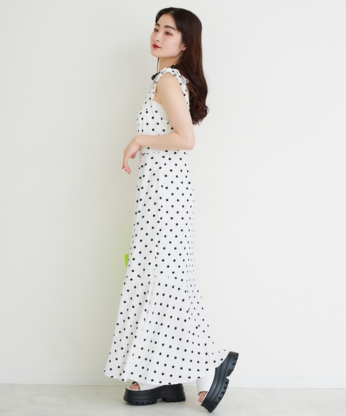 新品　Narcissus　MIDVEIN　バナナスリーブワンピース　トップス セール】【Narcissus】ドットリボンワンピース（ワンピース