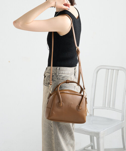 loti（ロティ）の「loti エンボスロゴボストン（ボストンバッグ・レディース・ブラウン/ベージュ/ブラック・ONE SIZE）」の8枚目の写真