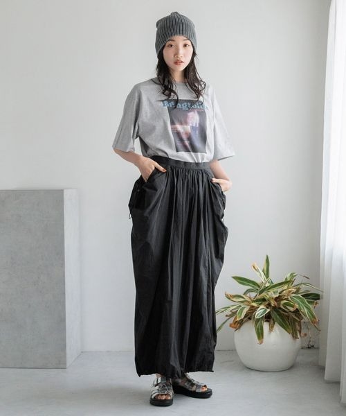 LOWRYS FARM(ローリーズファーム)の「ドロストコクーンスカート 133510(スカート・レディース・カーキ/ブラック/アイボリー・FREE)」の4枚目の写真