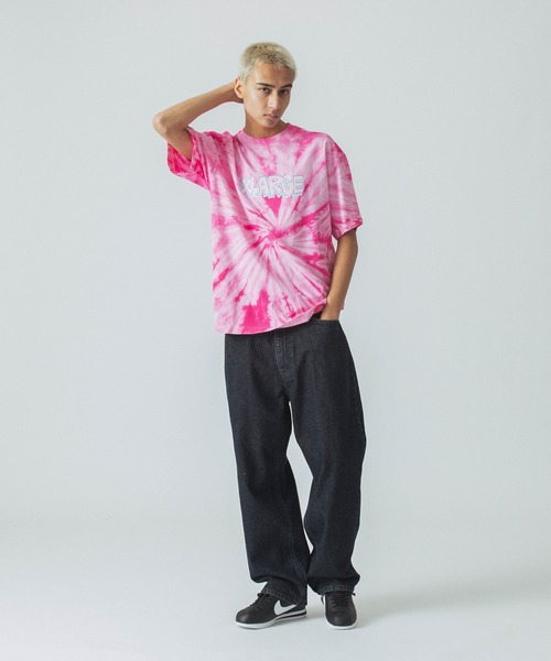 XLARGE×KEVIN LYONS S/S TEXT LOGO TEE（Tシャツ/カットソー）｜XLARGE（エクストララージ）