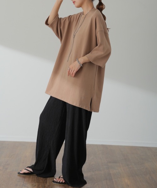 HUG.U(ハグユー)の「ガシッと綿Tシャツ(Tシャツ/カットソー・レディース・モカ/ダークグレー/グリーン/ホワイト/セージグリーン/クリーム/ブラック・FREE)」の13枚目の写真