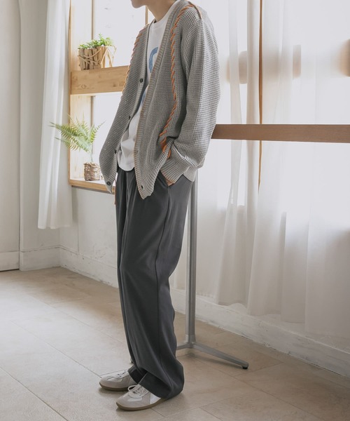 SENSE OF PLACE by URBAN RESEARCH（センスオブプレイスバイアーバンリサーチ）の「『ユニセックス』ブランケットステッチカーディガン（カーディガン/ボレロ・メンズ・ネイビー/パープル/ライトグレー・MEDIUM/LARGE）」の20枚目の写真