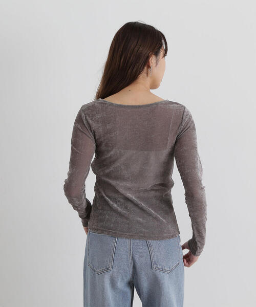 NATURAL BEAUTY BASIC(ナチュラルビューティーベーシック)の「◇【Oggi・美人百花掲載】ベロアボートネックカットソー(Tシャツ/カットソー・レディース・オリーブ/ブラック/オフホワイト/グレー・FREE)」の21枚目の写真