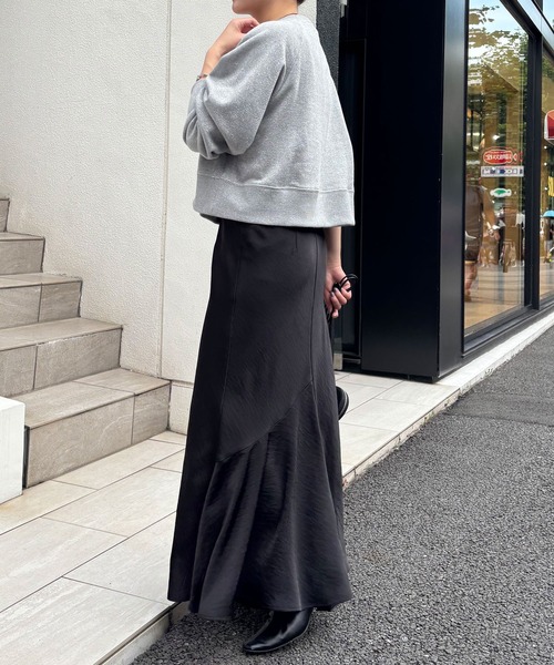 COLLAGE GALLARDAGALANTE（コラージュガリャルダガランテ）の「クロップドラメ裏毛スウェット/WEB限定（Tシャツ/カットソー・レディース・ゴールド/シルバー・FREE）」の12枚目の写真