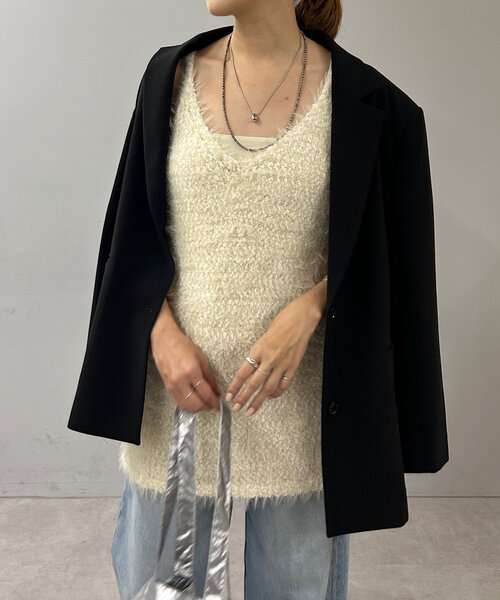 SHENERY(シーナリー)の「【レイヤードに◎】ポンポンヤーンキャミチュニック(ニット/セーター・レディース・アイボリー/グレー・FREE)」の10枚目の写真