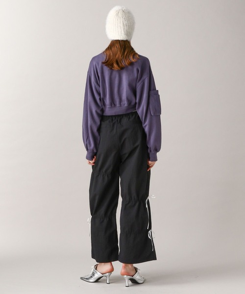 FOREVER 21（フォーエバー トゥエンティーワン）の「【2024FW】ピグメント裏毛スウェットプルオーバー（スウェット・レディース・オフホワイト/ネイビー/グレー/ピンク・FREE）」の6枚目の写真