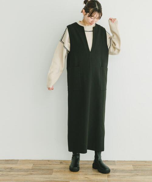 ITEMS URBANRESEARCH(アイテムズ アーバンリサーチ)の「ステッチクルーネックニット(ニット/セーター・レディース・ブラウン/ピンク/ブルー/オフホワイト・FREE)」の7枚目の写真