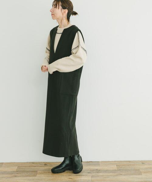 ITEMS URBANRESEARCH(アイテムズ アーバンリサーチ)の「ステッチクルーネックニット(ニット/セーター・レディース・ブラウン/ピンク/ブルー/オフホワイト・FREE)」の8枚目の写真